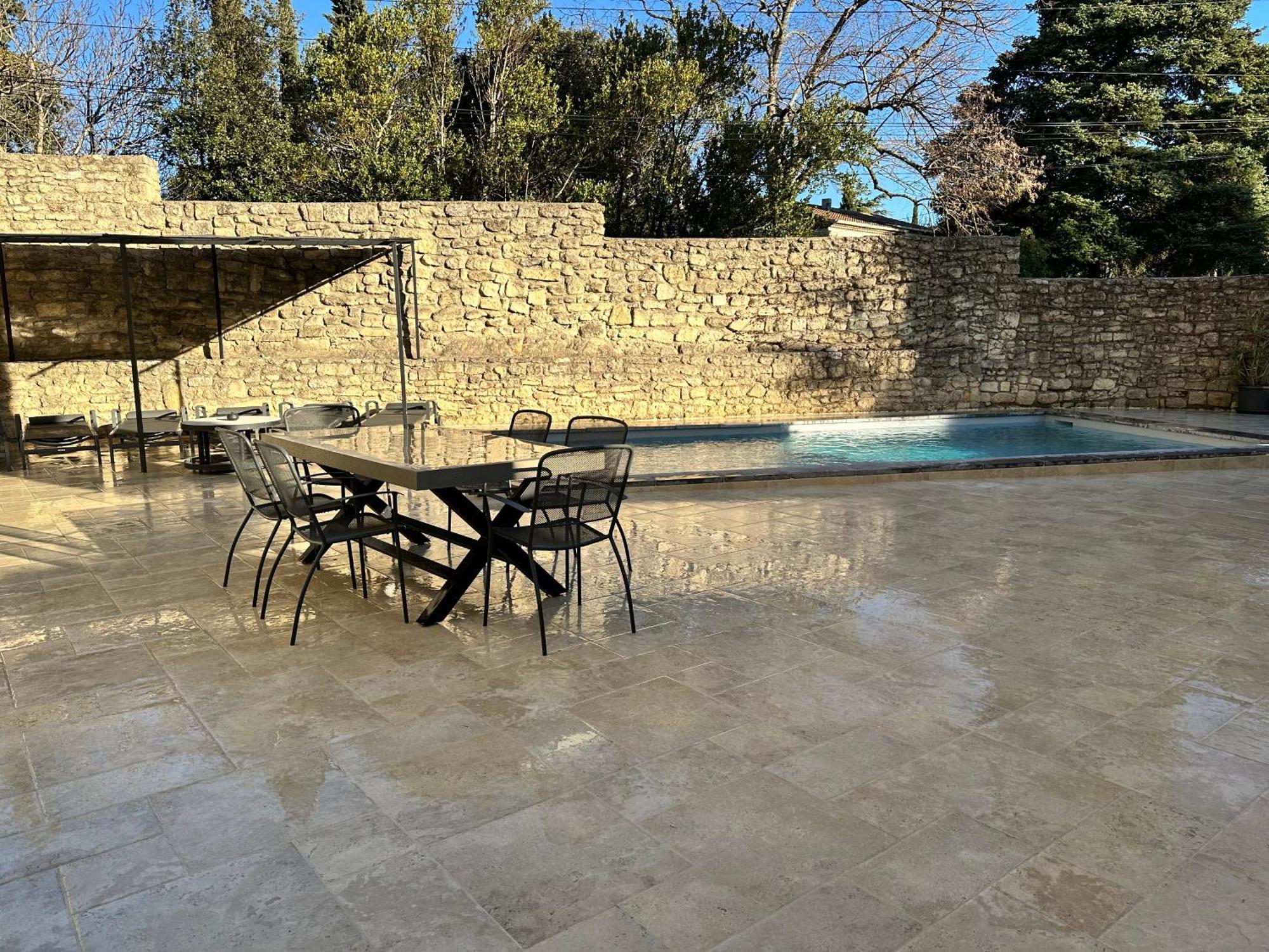 Appartement avec Piscine privée dans Résidence pour 6 personnes Uzès Esterno foto